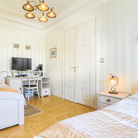 Apartman Nostalgia Karlovy Vary Extérieur photo